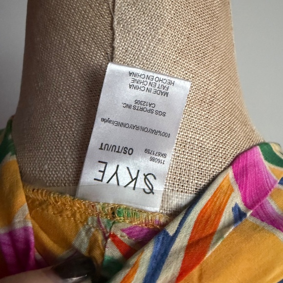 Skye Swimsuit Cover Up One Size - Picture 6 of 6